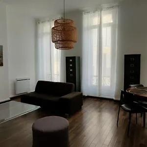 grand-appartement-centre-marseille.fr-provencehotel.com/